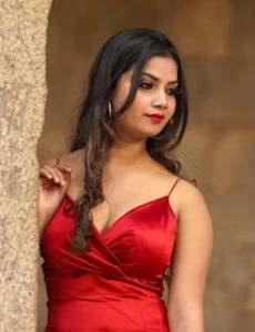 call girl service in Makarpura